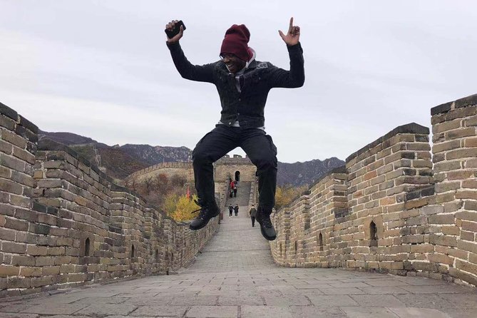 Mutianyu Great Wall & Summer Palace Private Layover Guided Tour - Meeting your guide at Beijing Capital Airport