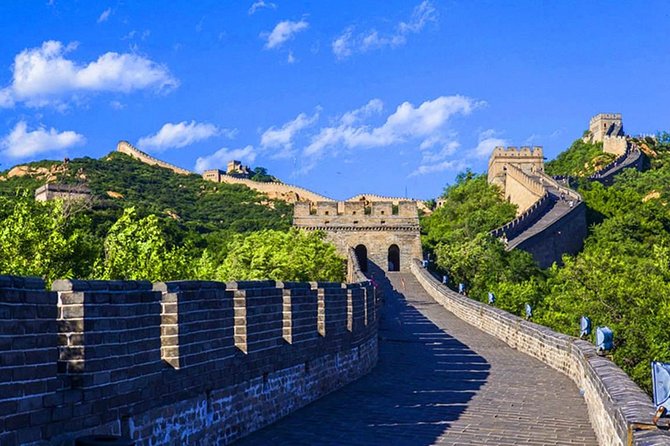 Mutianyu Great Wall Tour, VIP Fast Pass Skip Shuttle Bus Queue - Priority access at the Mutianyu shuttle bus