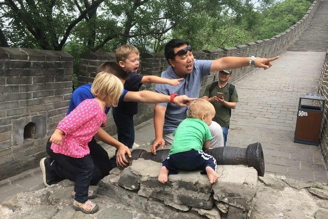 One Day Guided Exploration of Beijing Mutianyu Great Wall - Walking the ramparts and watchtowers