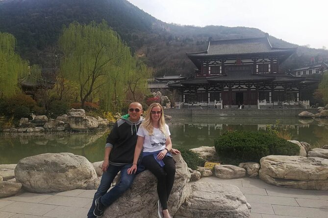 One Day Private Trip to Terracotta Army and Huaqing Palace - The early ride from Xian to the Terracotta Army