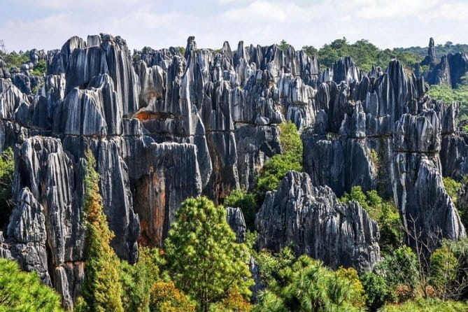 One day Stone Forest and Nuohei Yi Village Tour - Key points to know before booking