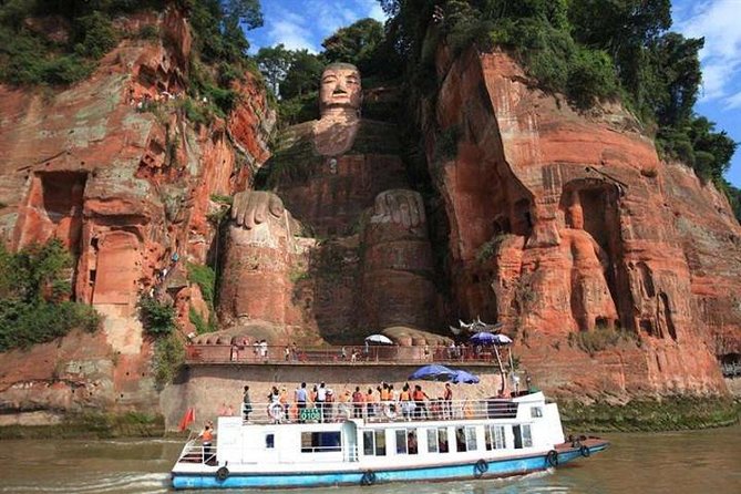 One Day Trip to Chengdu Panda Base and Leshan Buddha Tour - Price, tickets, and the real value