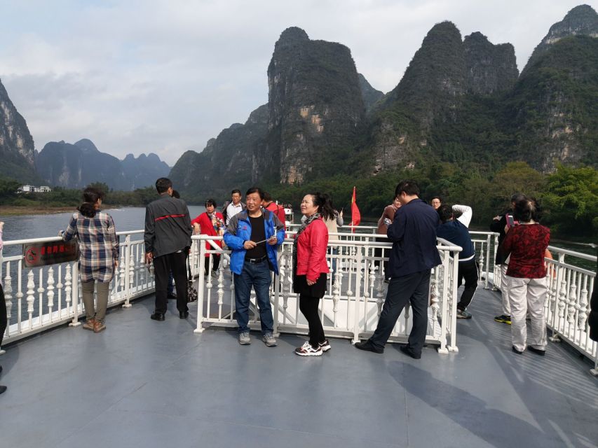 One Hour Chinese Calligraphy or Painting Lessons in Yangshuo - The teacher and the value of private instruction