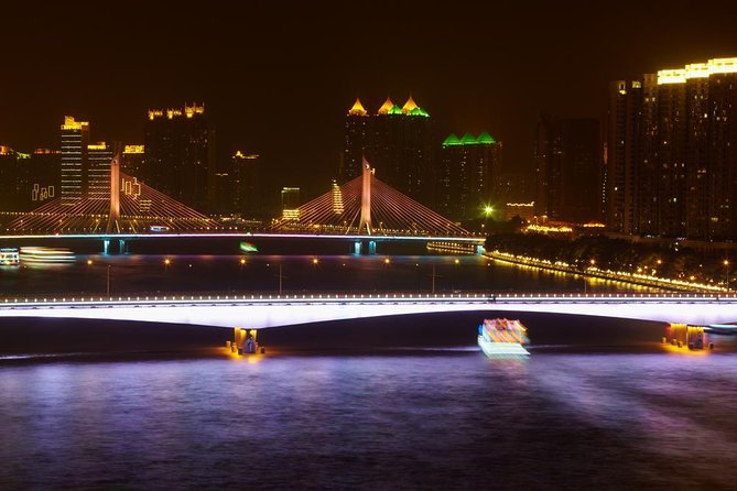 Pearl River Night Cruise & Eveing Tour in Guangzhou with Private Transport - Four details that shape the experience