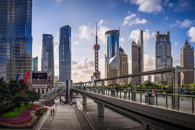 Private Arrival Transfer from Pudong Airport to Shanghai City Hotel - What the $41.07 price means