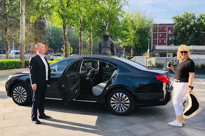 Private Beijing Airport Transfer To Beijing Downtown Hotel - A one-hour drive with no sightseeing stops