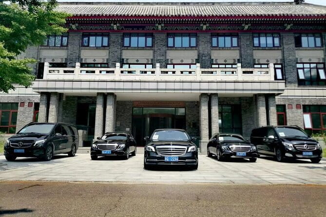Private Beijing Airport Transfer To Beijing Downtown Hotel - What happens if your flight changes