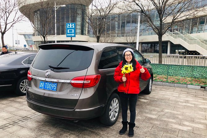 Private Beijing Driver Service to Mutianyu Great Wall - Meeting your driver in central Beijing