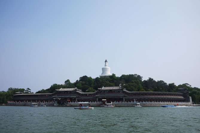 Private Beijing Jingshan Hill, Beihai, and Hutongs with Imperial Lunch/Dinner - Yandai Xie Street and Beijing’s commercial past