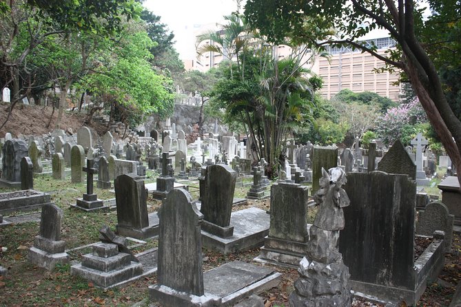 Private colonial Cemeteries tour - Why Happy Valley tells Hong Kong’s story