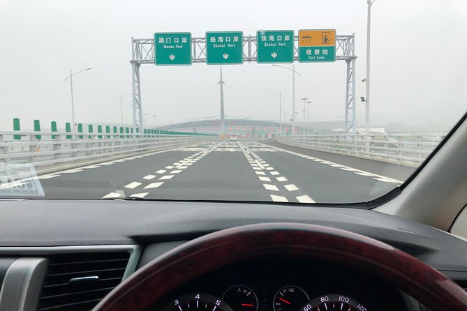 Private Customized Macau Day Tour from Hong Kong - Crossing the Hong Kong-Zhuhai-Macao Bridge