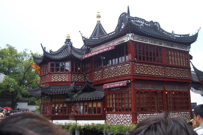Private Customized Tour: Shanghai in One Day - Yu Garden: Ming-era design in the middle of old Shanghai