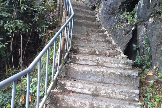 Private Day Tour of Yangshuo Xianggong Mountain and Yulong Bamboo Boat - Guides, vehicles, and the human side of the outing