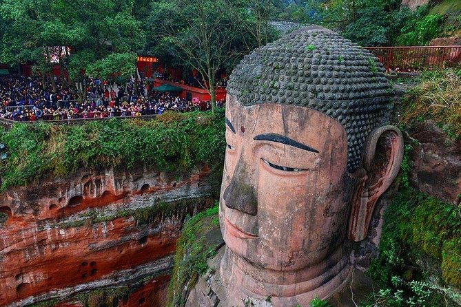 Private Day Tour to Leshan Grand Buddha from Chengdu - Leaving Chengdu at 8:00 a.m.