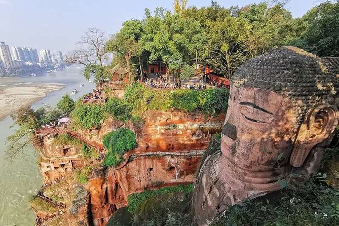 Private Day Tour to Leshan Grand Buddha from Chengdu - Walking or Taking the River Boat
