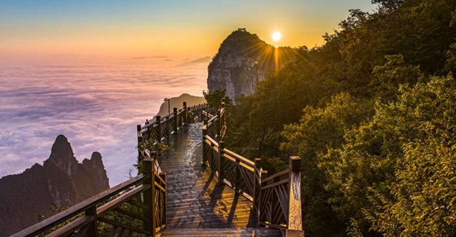 Private Day Tour to Tianmen Mountain & Glass Walk - Why Tianmen Mountain feels different