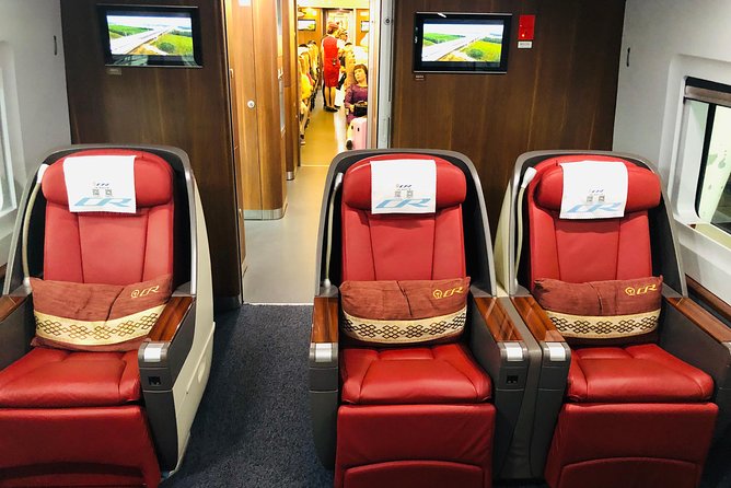 Private Day Trip to Terracotta Army from Beijing by Bullet Train - Lunch choices that keep the day moving