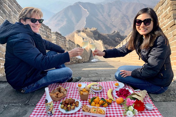 Private Day Trip to the Huanghuacheng Wild Great Wall with Picnic - Hiking the wild wall at Huanghuacheng