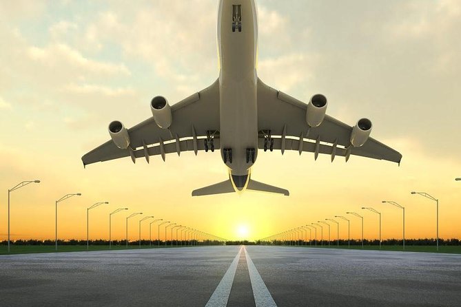 Private Departure Transfer to Pudong Airport from Shanghai City - What the private vehicle means for your group