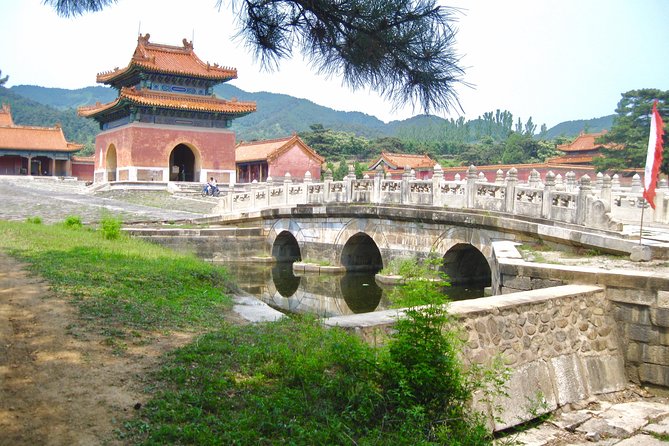 Private Excursion Tour to East Qing Tombs from Beijing - The morning pickup and long road from Beijing