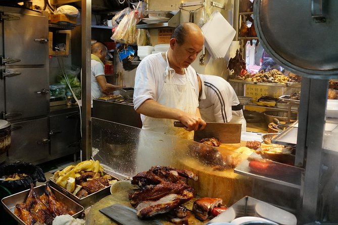 Private Food Tour: Hong Kong Island - Yum cha and trolley-served dim sum