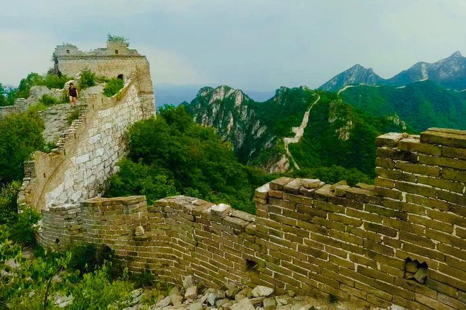 Private Full-Day Great Wall of China Hiking Tour from Jiankou to Mutianyu - Guide communication and the private-tour tradeoff