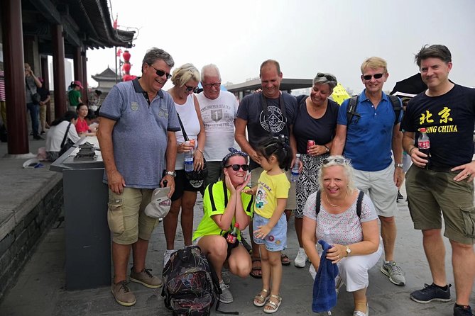 Private Full-Day Xi'an Highlights Tour with Pickup and Lunch - Lunch with a local taste of Xi’an