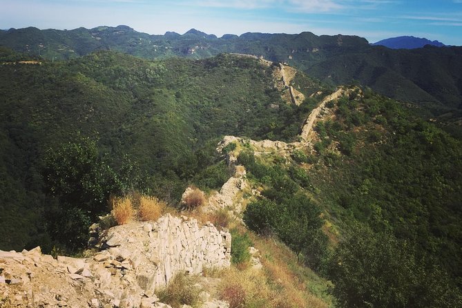 Private Great Wall Hiking Tour: Across The Border of 3 China Provinces - A 20-minute walk to a village lunch