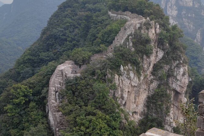 Private Great Wall Hiking Tour: Jiankou to Mutianyu - Leaving Beijing in a private vehicle