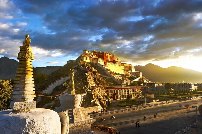Private Guided Day Tour Potala Palace and Sera Monastery - Key points to know before booking