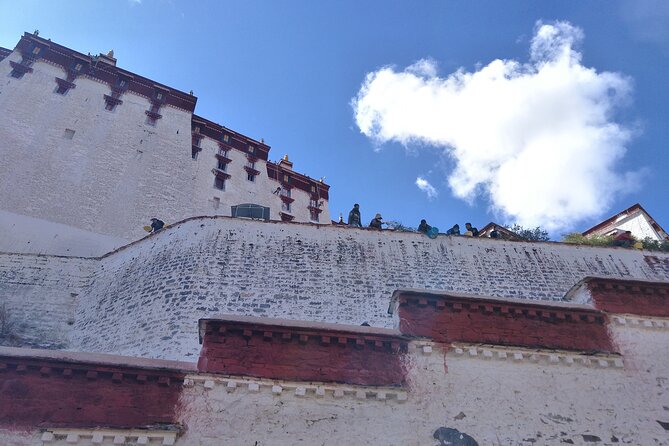 Private Guided Day Tour Potala Palace and Sera Monastery - Who should book this Lhasa day tour?