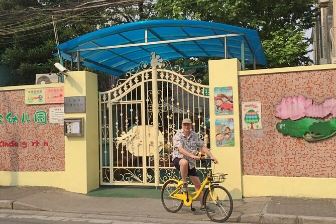 Private Half-Day Tour: Amazing Highlights of Old Shanghai - A private start in central Shanghai