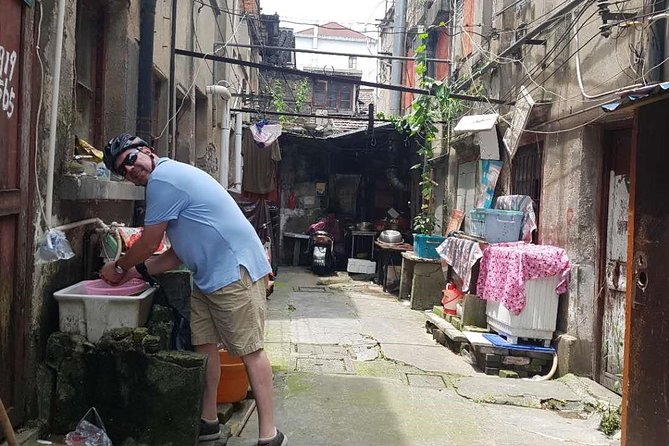 Private Half-Day Tour: Amazing Highlights of Old Shanghai - Old Town and the homes Shanghai is losing