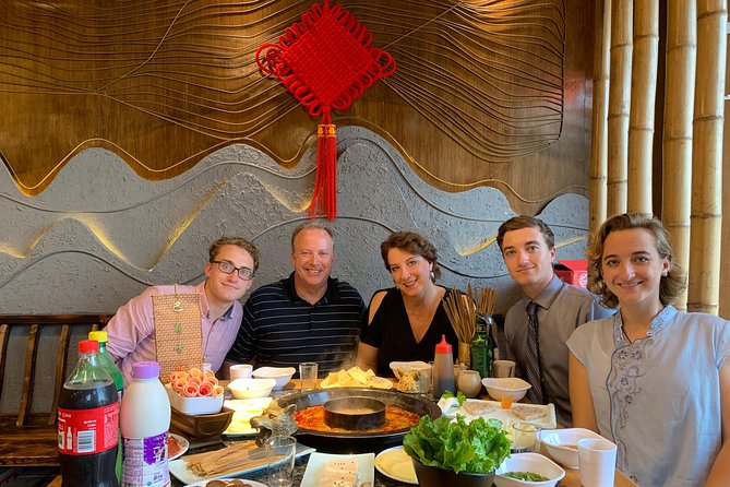 Private Half-Day Tour in Sichuan Culture Show with Hot Pot Dinner in Chengdu - Why this Chengdu evening works so well