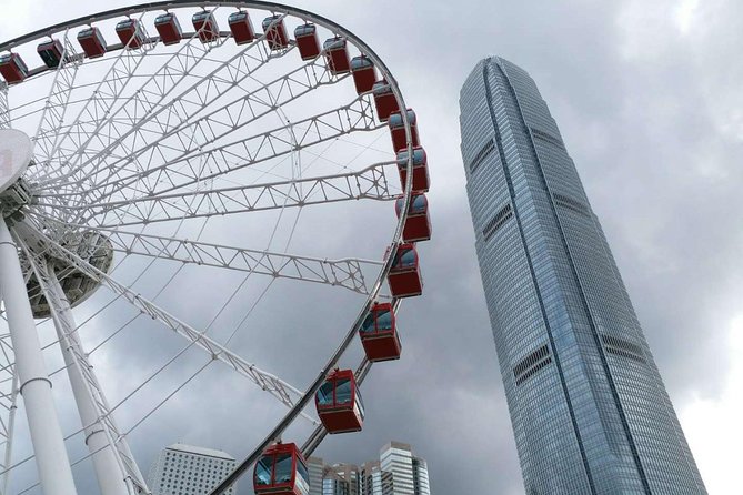 Private Highlights Tour of Hong Kong Island - Victoria Harbour: finish with the city’s signature view