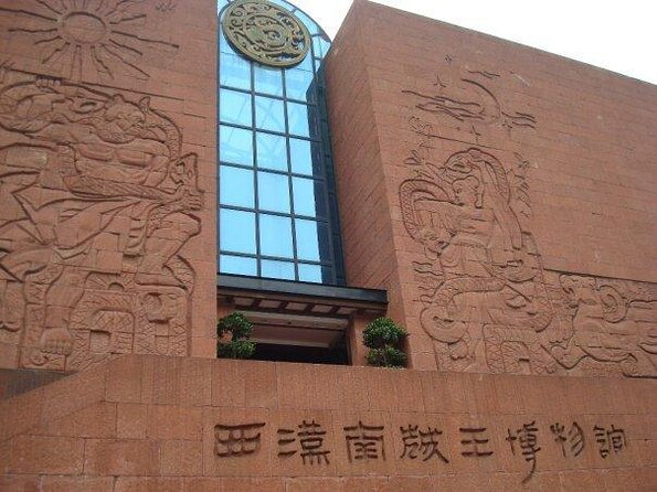 Private Historical Tour: Guangzhou City Sightseeing Including Lunch - Key points to know before booking