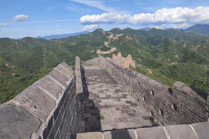Private Jinshanling Great Wall Hiking Tour - The best photo opportunities come from the quieter route