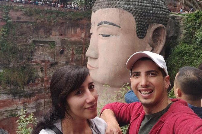 Private Leshan Giant Buddha and Local Food Tasting Trip - The Guides Are the Tour’s Biggest Variable