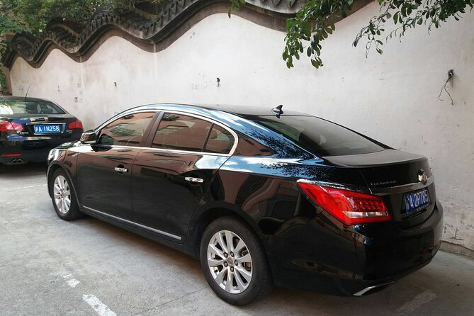 Private One Way Or Round Way Transfer: Pudong International Airport - The useful round-trip option