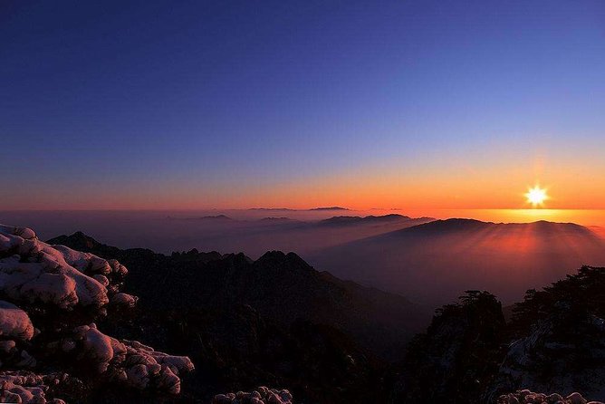 Private Photography Day Tour of Huangshan Yellow Mountain - What the $231.80 Price Really Covers