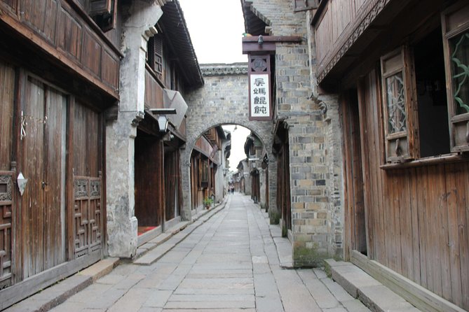 Private Round Transfer to Wuzhen &Xitang Water Town from Shanghai - Key points at a glance