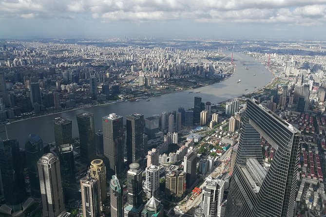 Private Shanghai Airport Layover Tour with Flexible Highlights - The Bund, Shanghai’s best first photograph