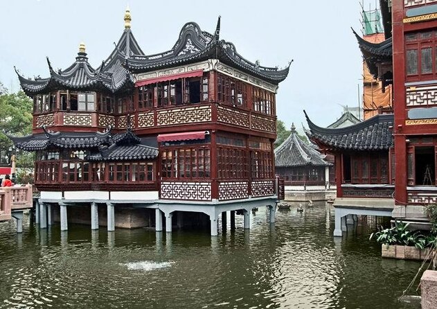 Private Shanghai Foodie Adventures with Rooftop Bar Hopping - Timing, walking, and practical details