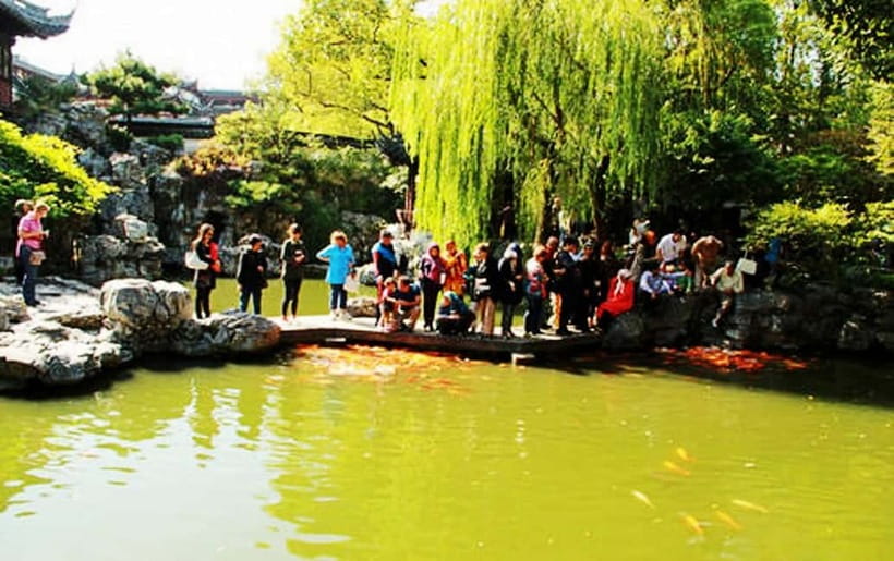 Private Shanghai Full Day City Tour with Old &New Highlights - Yu Garden and the Old Town slow the pace