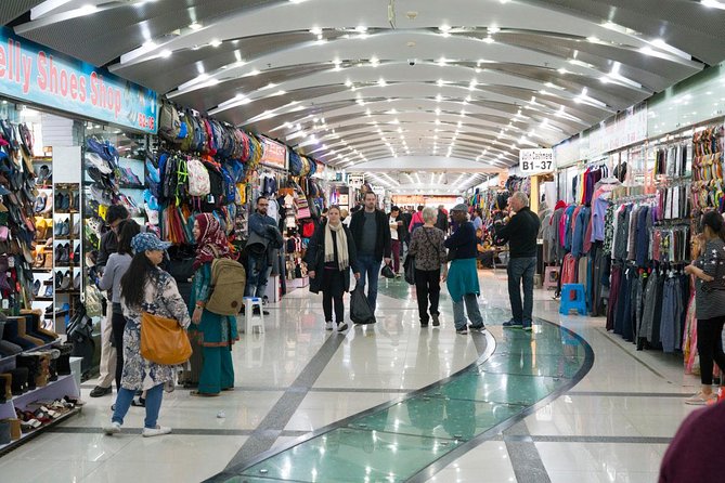 Private Shanghai Ultimate Flexible Shopping Tour: 4 or 8-hour Options - Why a private shopping guide makes sense in Shanghai