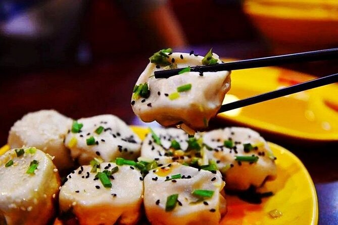Private Street Food Walking Tour with Shanghai Tower Option - Why this private Shanghai food tour works