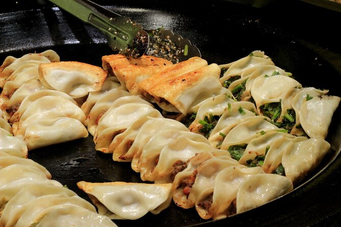 Private Street Food Walking Tour with Shanghai Tower Option - Transport and timing in practical terms