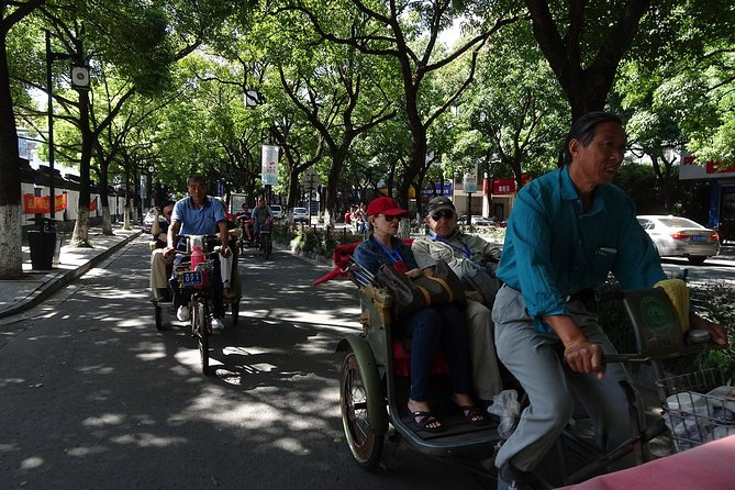 Private Suzhou Day Tour from Shanghai to Classical Gardens and Tongli Water Town - Morning Pickup and the Road to Suzhou