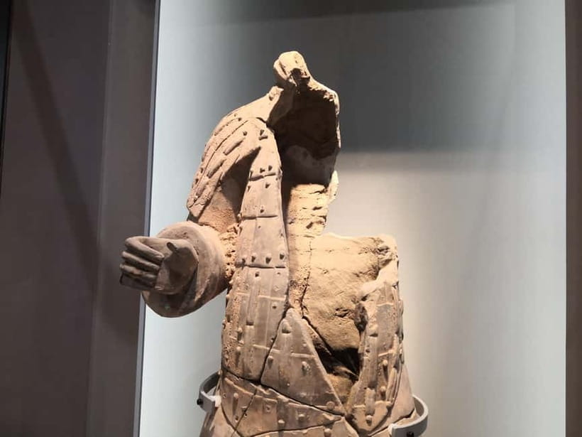 Private Terracotta Army 5-Hour Tour with Options - Lunch, the market, and optional extra stops