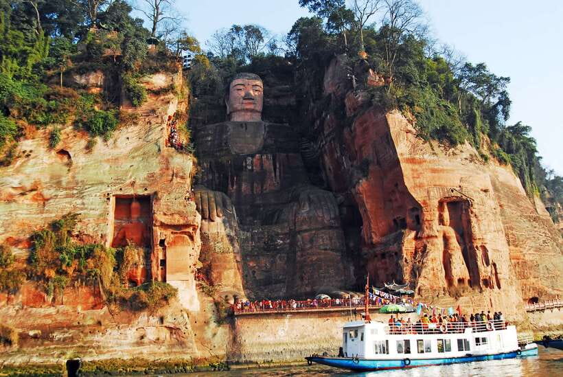 Private Tour: Discovering Pandas & the Majestic Giant Buddha - Key things to know before booking